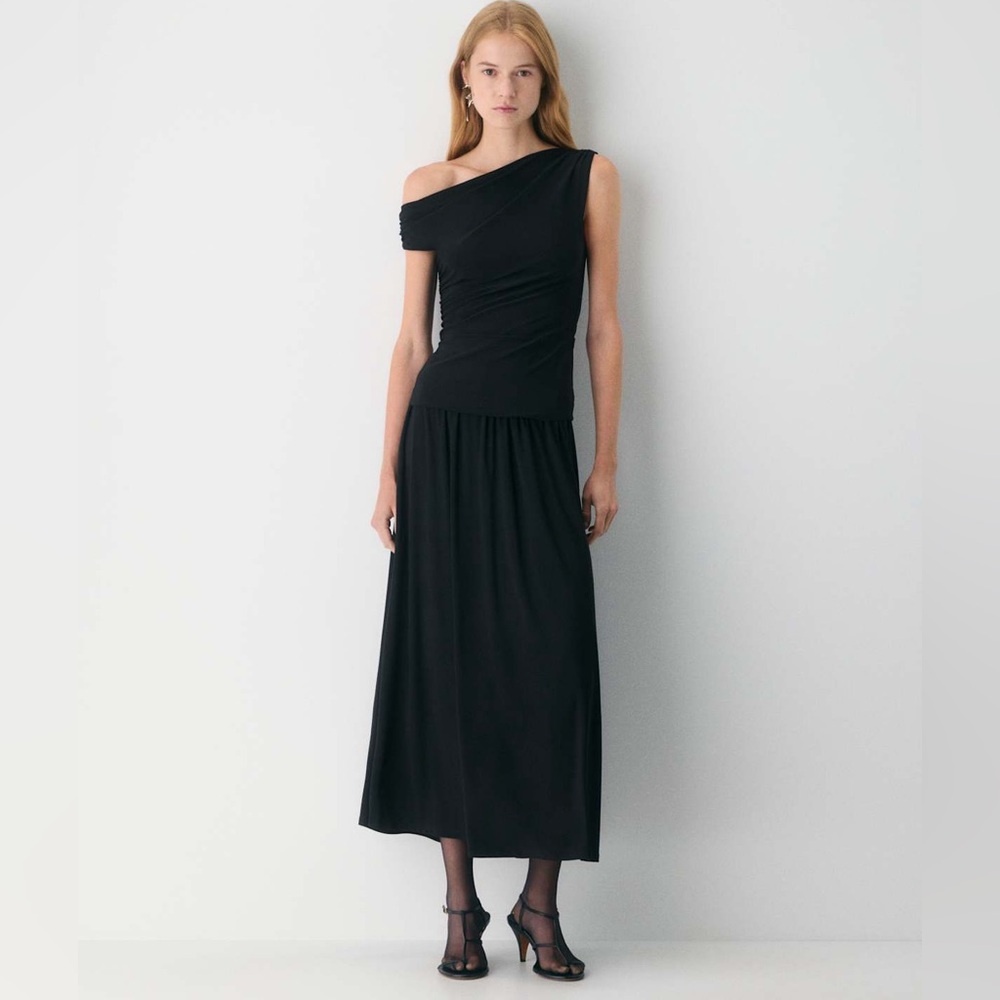 ✨NWT - Aritzia Babaton Lawson maxi skirt - black XS
